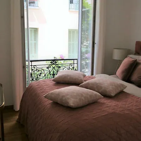 Nice Apartment Roses & Ivy, Rue Du Congres Exterior photo