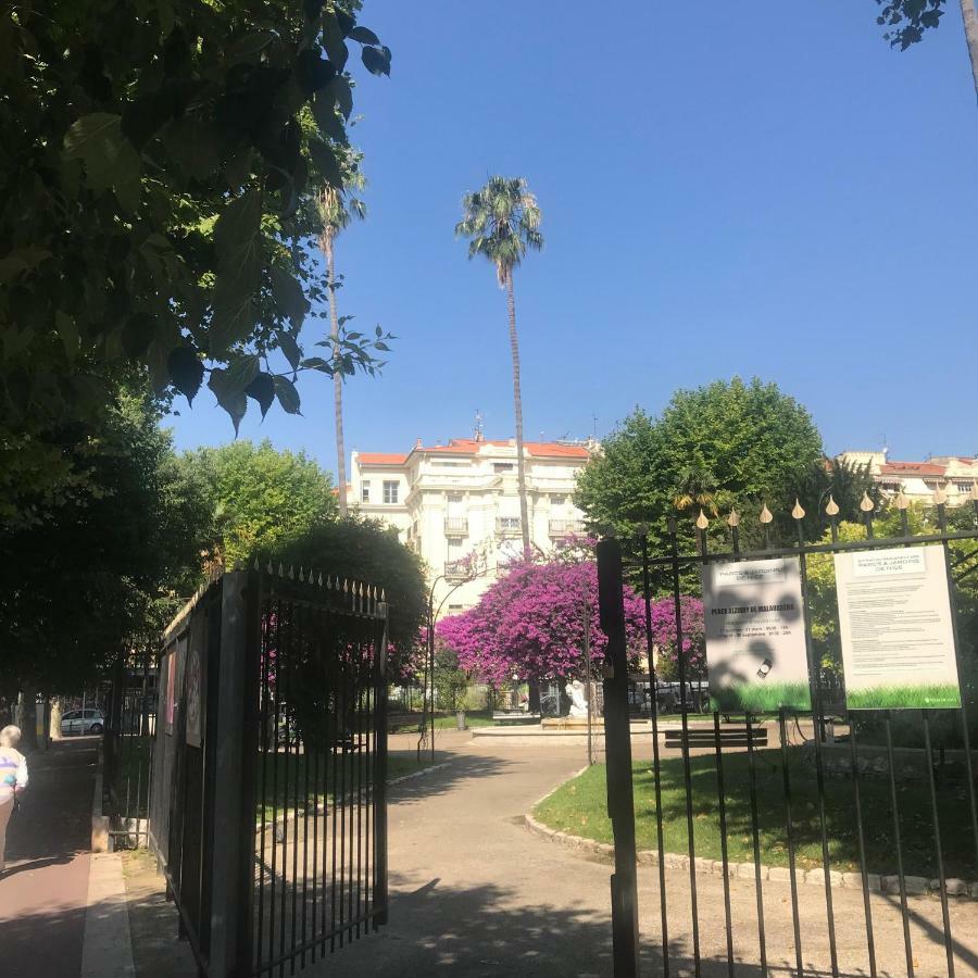 Apartment Roses & Ivy, Rue Du Congres Nizza